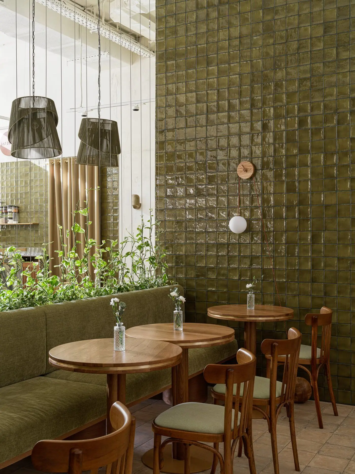 Design interior cafenele — confort și atmosferă în care vrei să revi